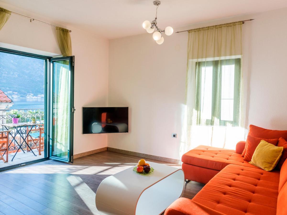 Apartments Windrose Kotor Exterior foto